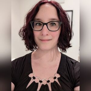 Meet your Posher, Aliza